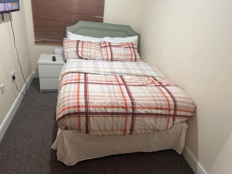 Justalf Facilities-Spacious 2-Bed Apartment In Thamesmead, Greenwich Londres Extérieur photo